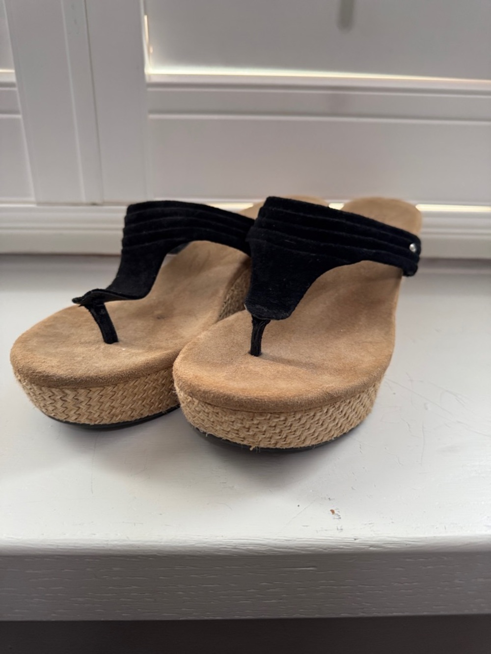 UGG Black Suede Wedge Thong Sandals with Tan Platform - Picture 3 of 6